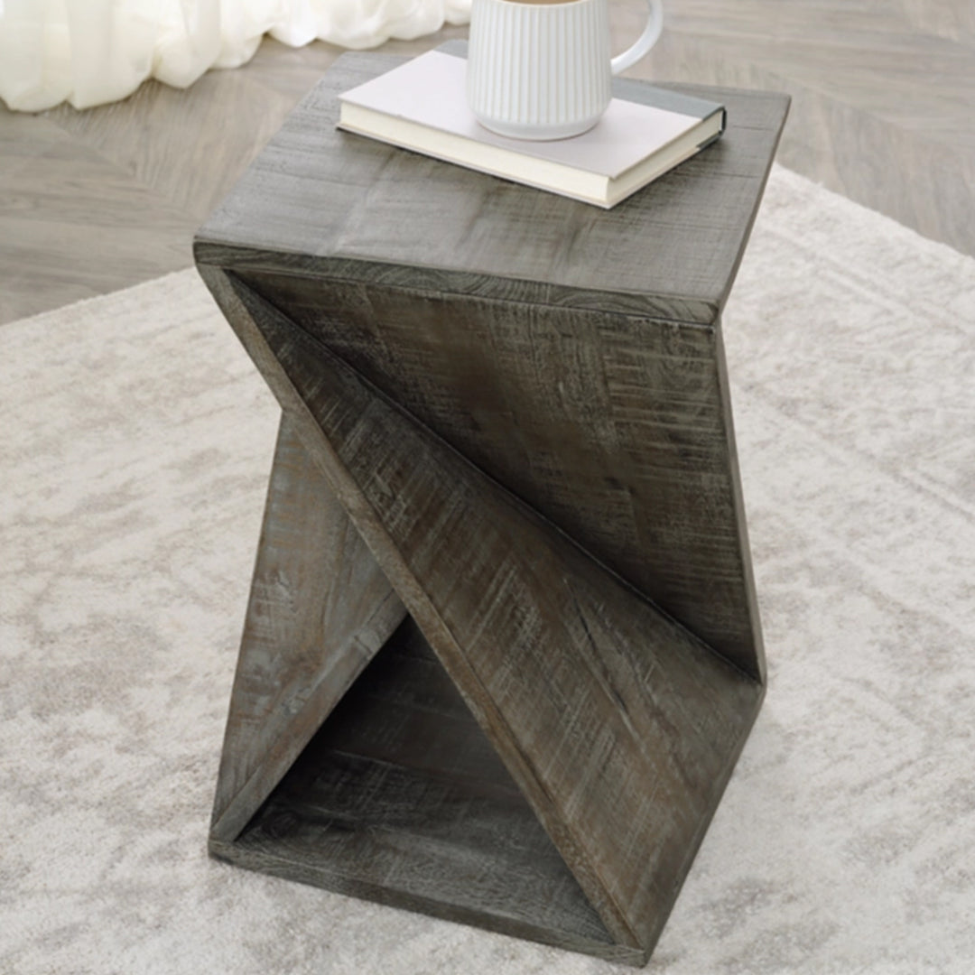 A4000509 Zalemont Accent Table In Distressed Grey Finish | Signature Design By Ashley