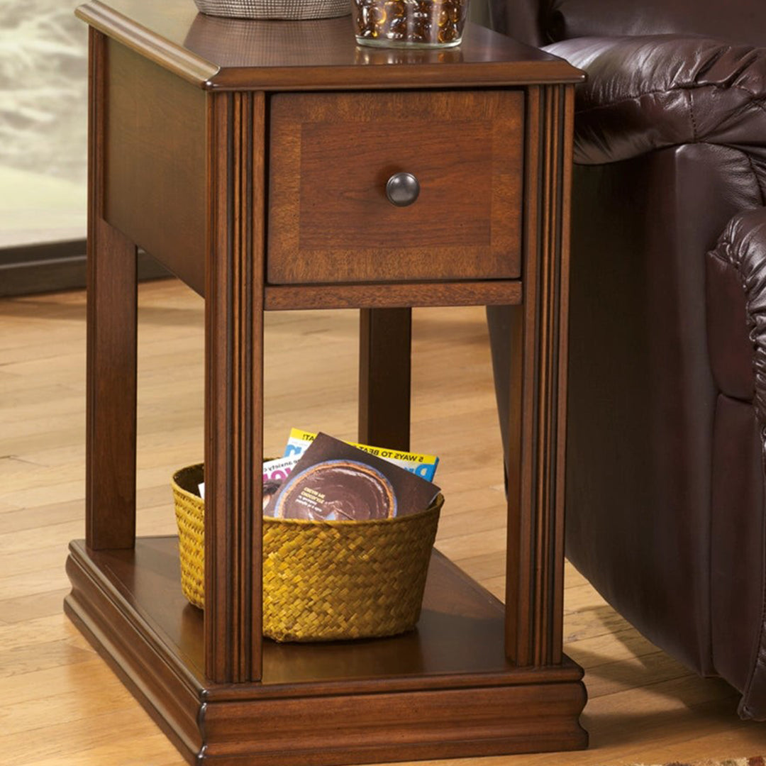 T007-527 Breegin Chairside End Table In Brown Finish | Signature Design By Ashley