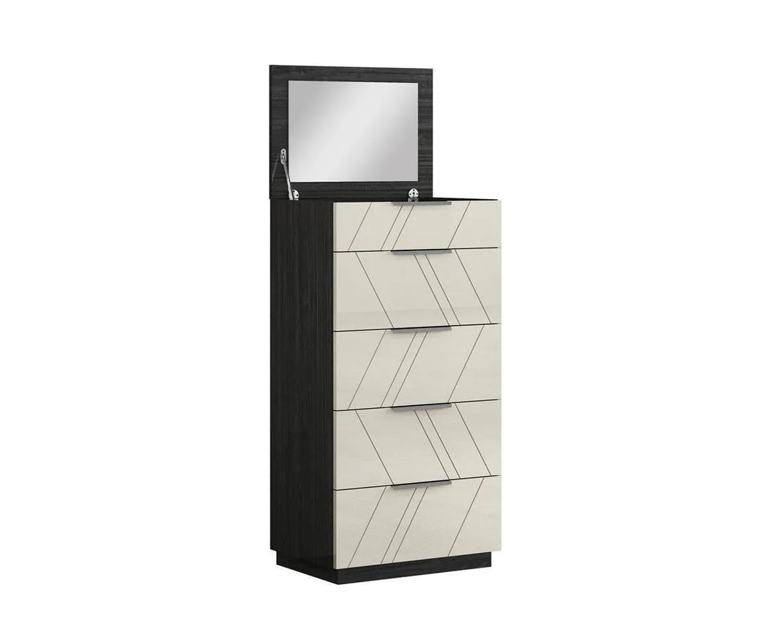 Jivin 4 Drawer Chest With Exquisite Grey Finish
